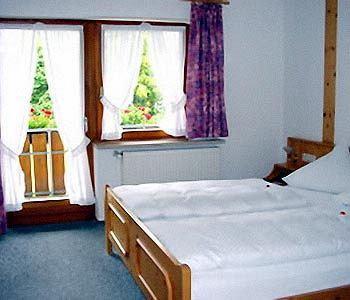 House Of Happiness By Apartmentglueck Guest house